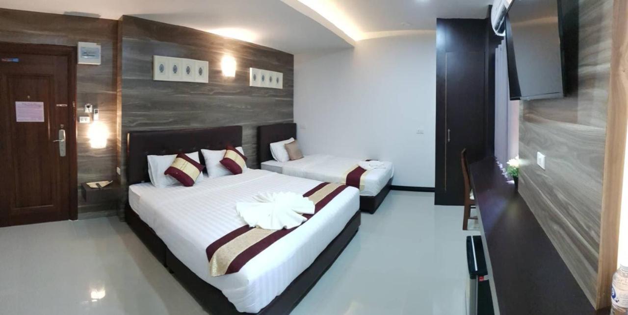 The Room Boutique Hotel Sakon Nakhon Luaran gambar
