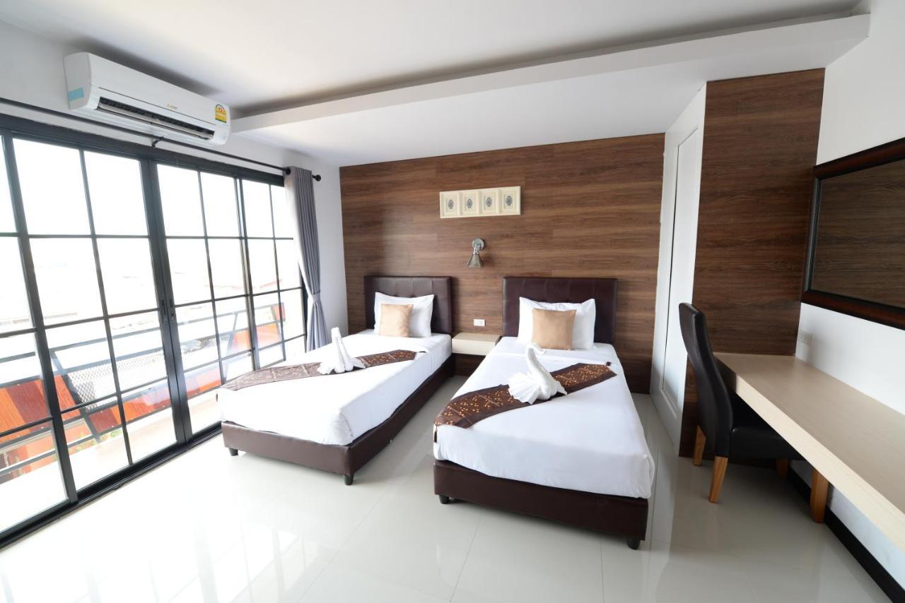 The Room Boutique Hotel Sakon Nakhon Luaran gambar