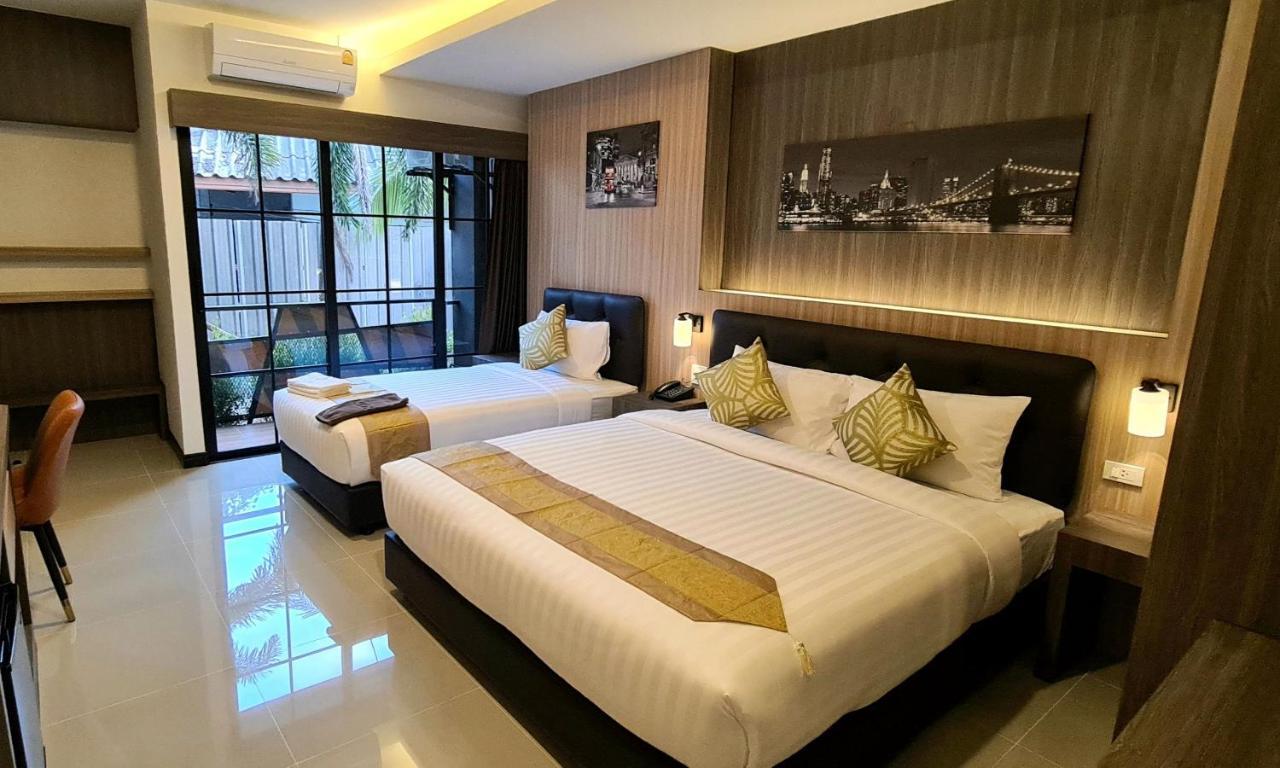 The Room Boutique Hotel Sakon Nakhon Luaran gambar