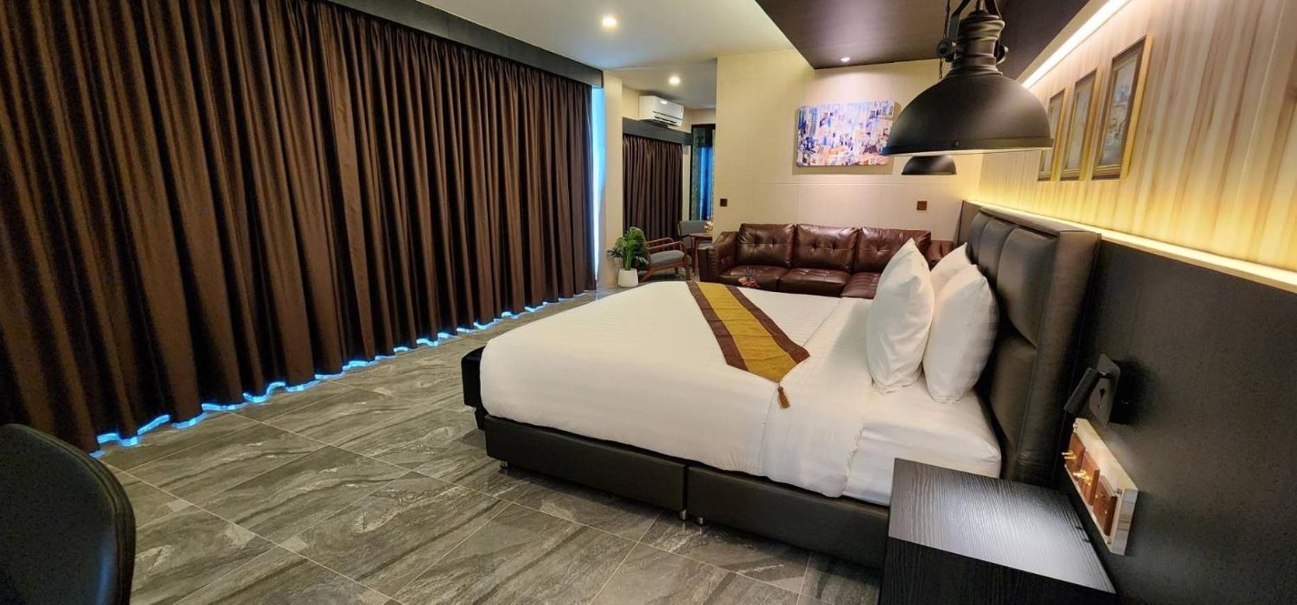 The Room Boutique Hotel Sakon Nakhon Luaran gambar