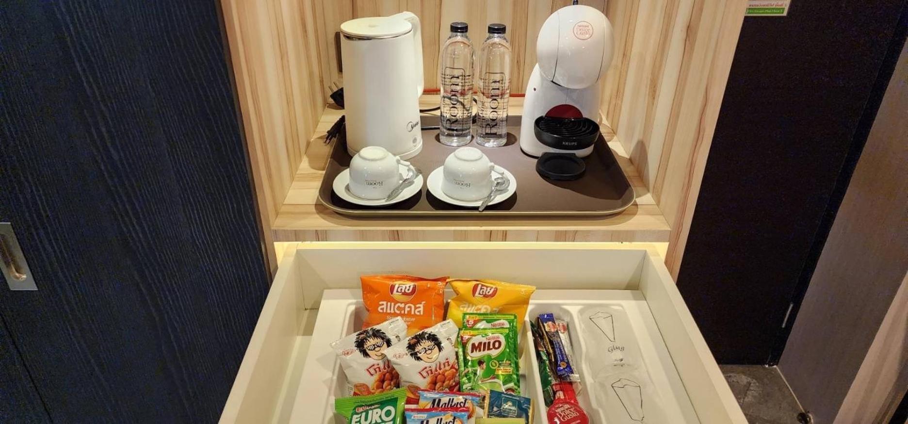 The Room Boutique Hotel Sakon Nakhon Luaran gambar